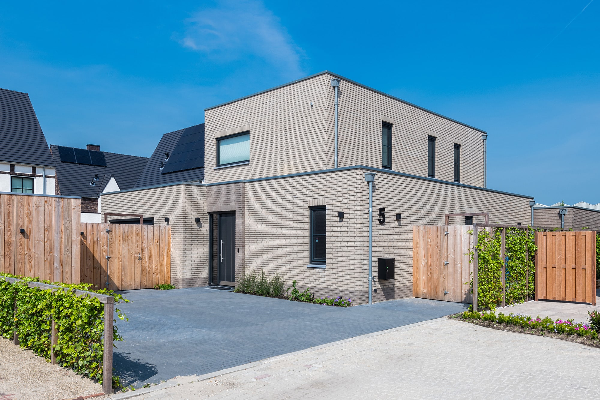 Kubistische levensloopbestendige woning